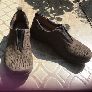 Clarks Artisian Unstructured Loafers